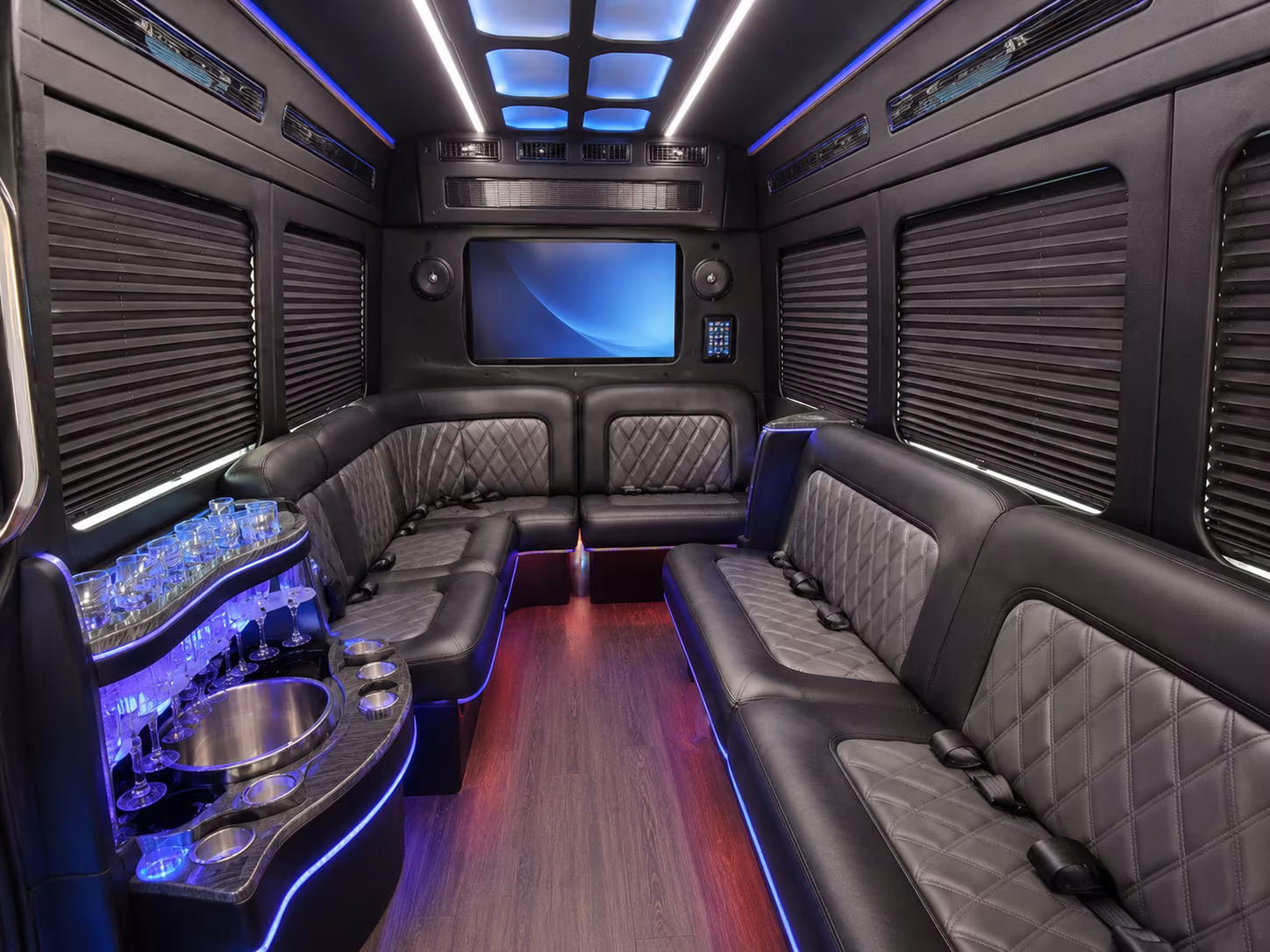 redding 18 passenger party bus
